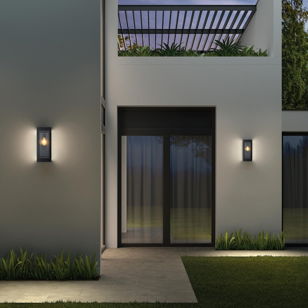 Beckham Outdoor Light Fixture (21.25")
