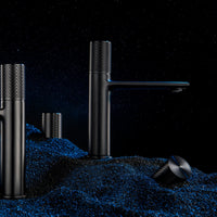 Matte Black Basin Dilluso Knurled Single Hole