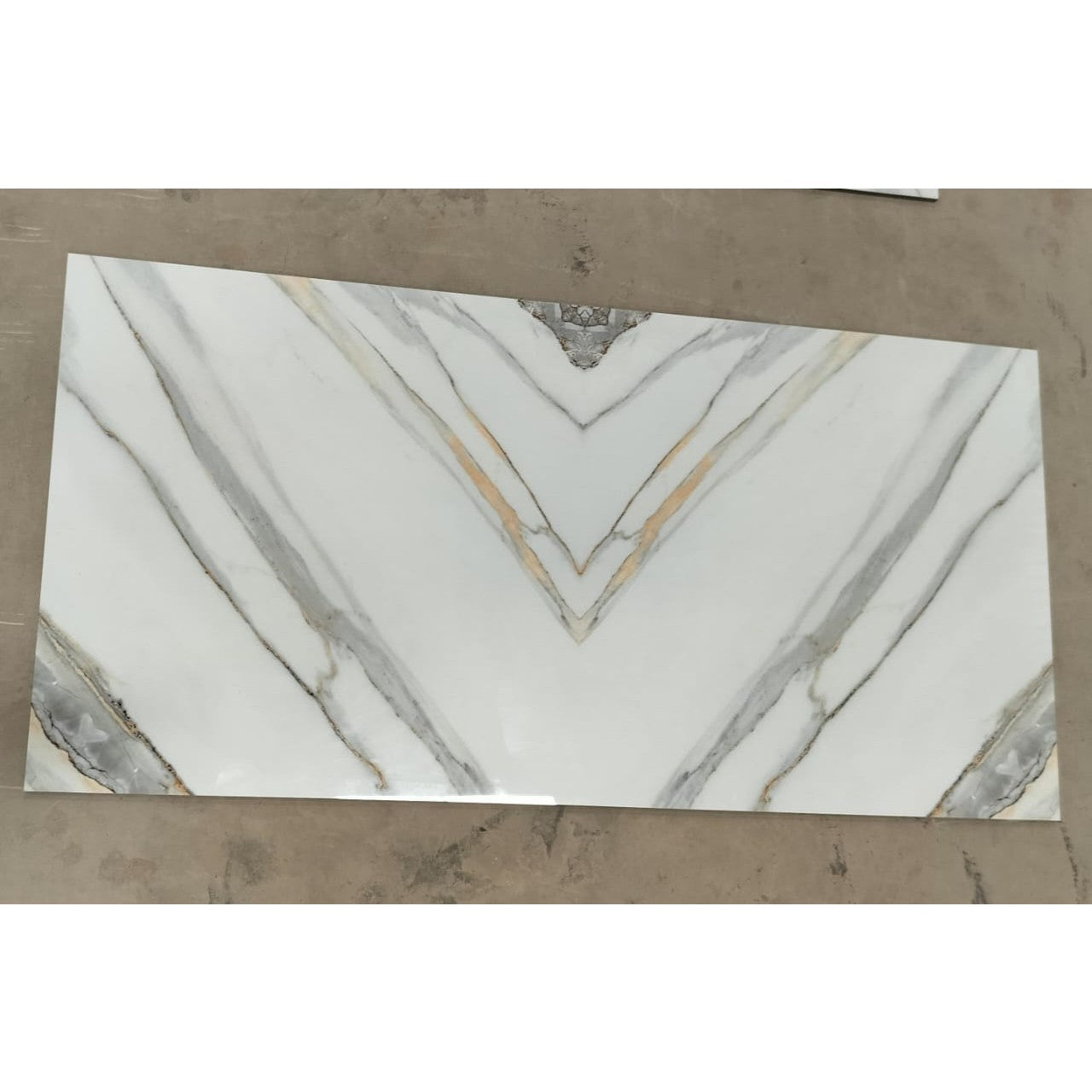 Atlas White tile