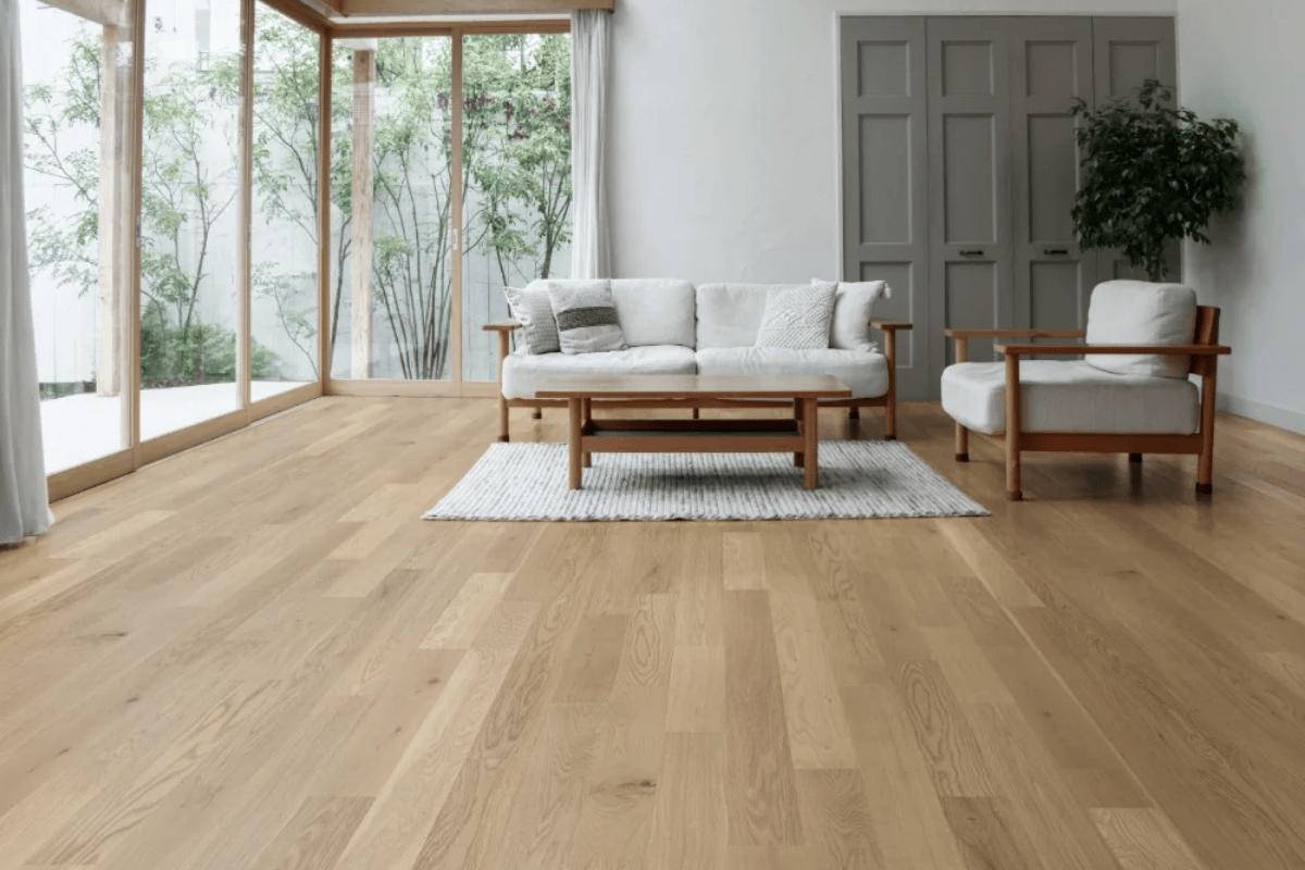From Classic Oak to Bold Hickory: Choosing the Perfect Hardwood Floor for Your Style