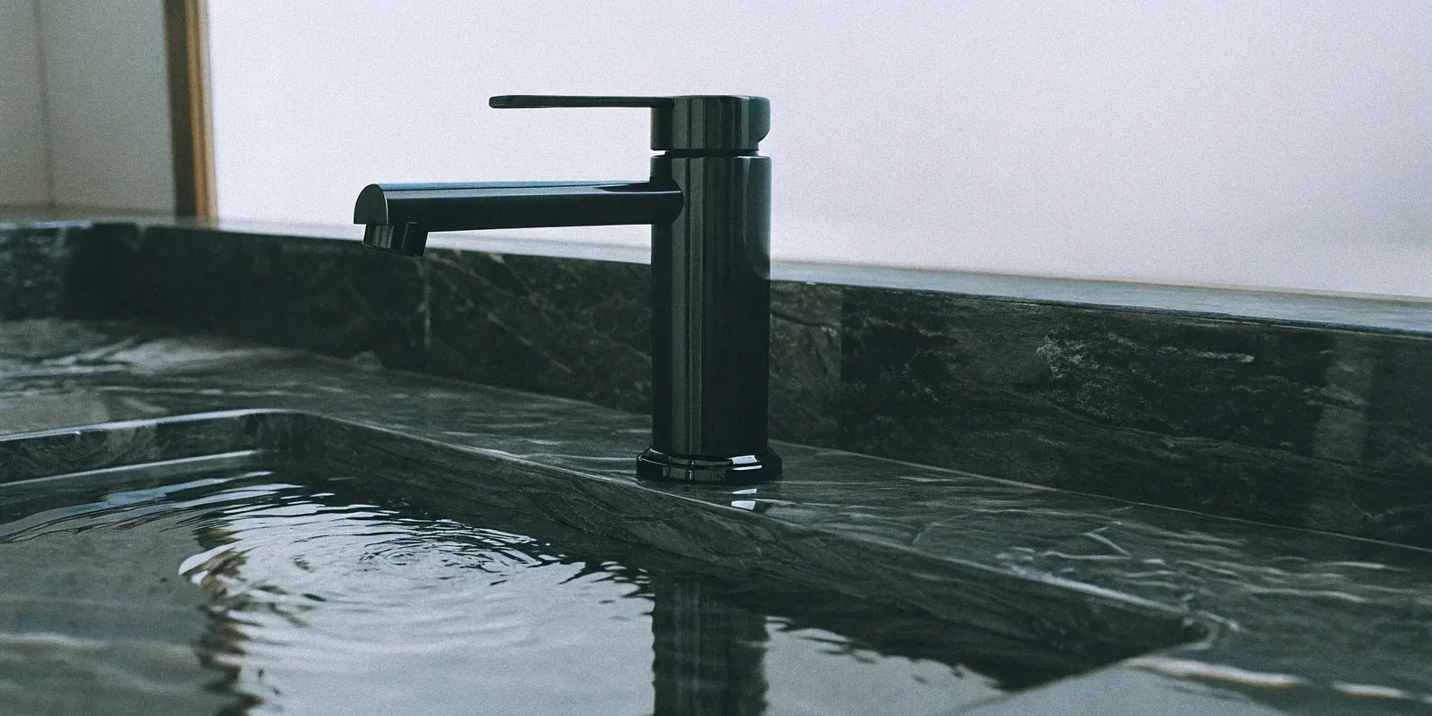 Black Single-Hole Faucet: The Ultimate Buyer’s Guide